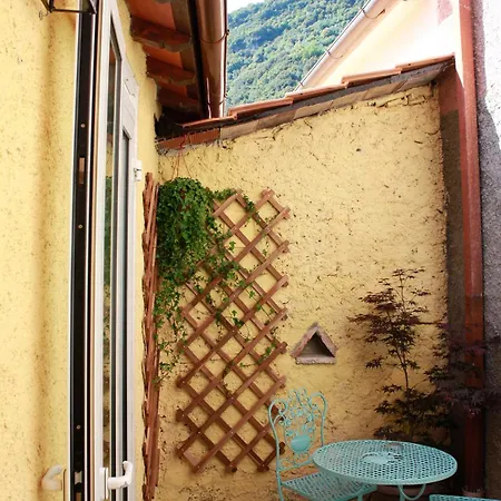 La Casina Di Mezzo - Tiny House Сasa de vacaciones
